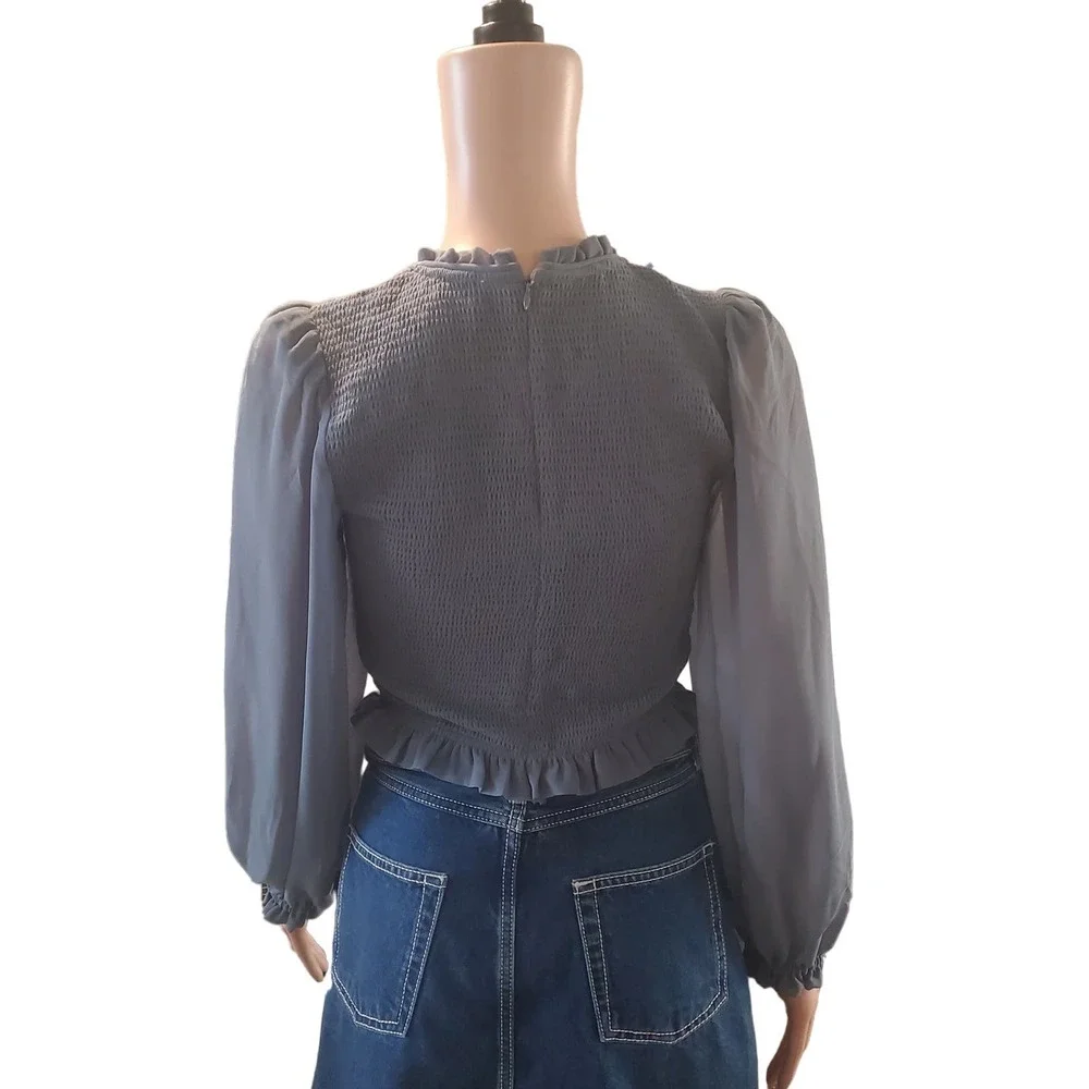 Aritzia Wilfred Size S Temptest Smocked Cropped Blouse in Granite Blue TINY FLAW